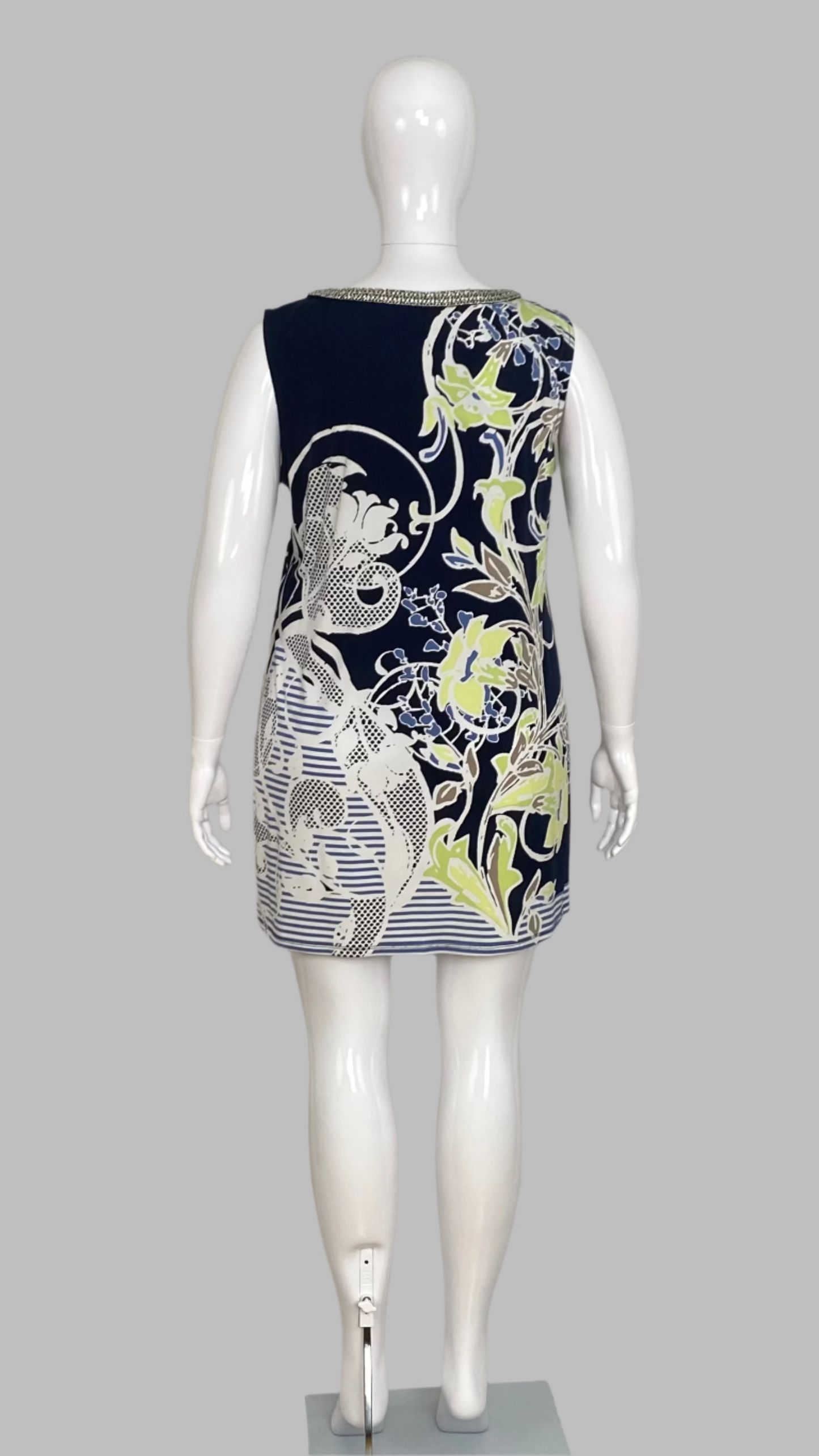 Alfani sleeveless dress with beads (XL)