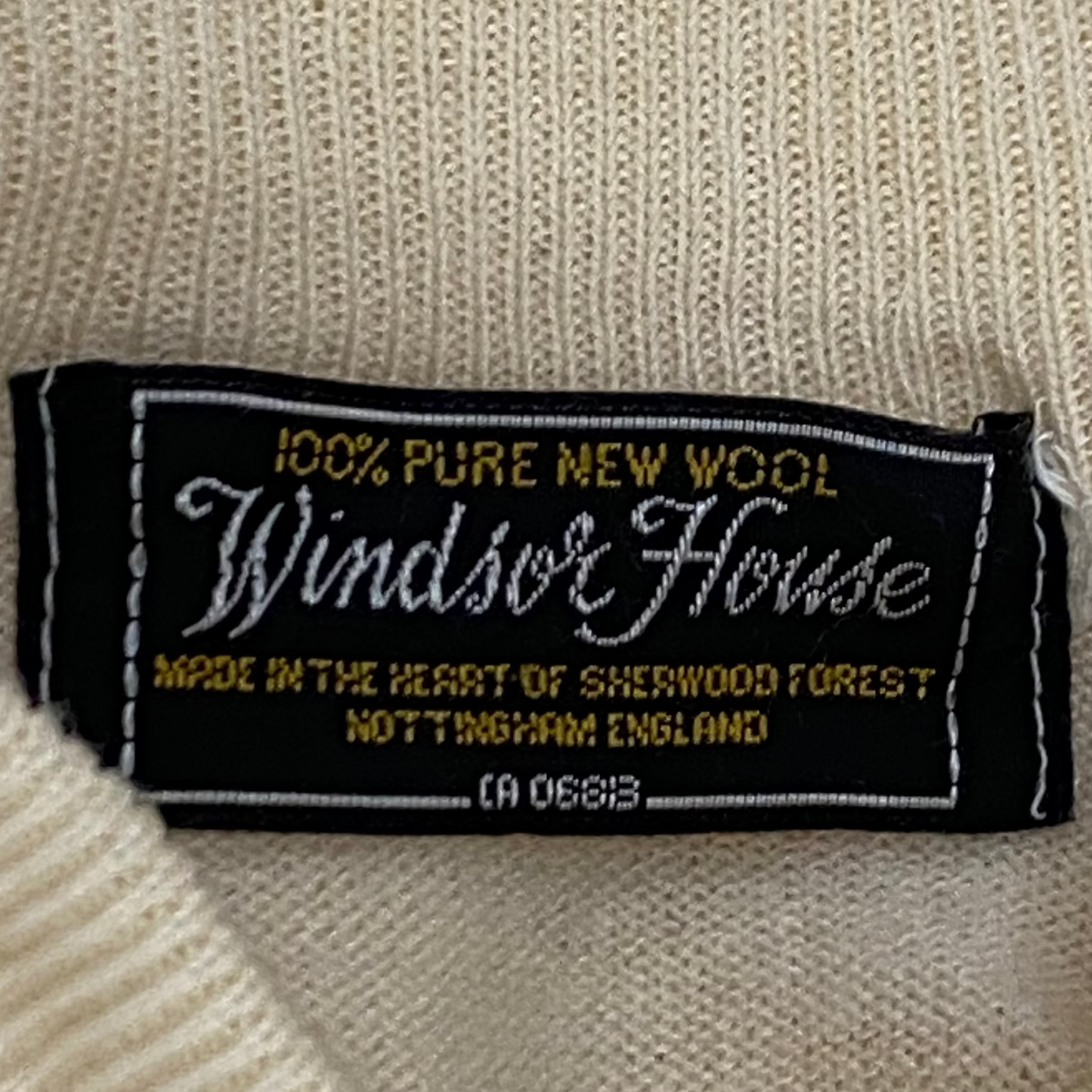 Windsor House wool mock neck sweater (XL)