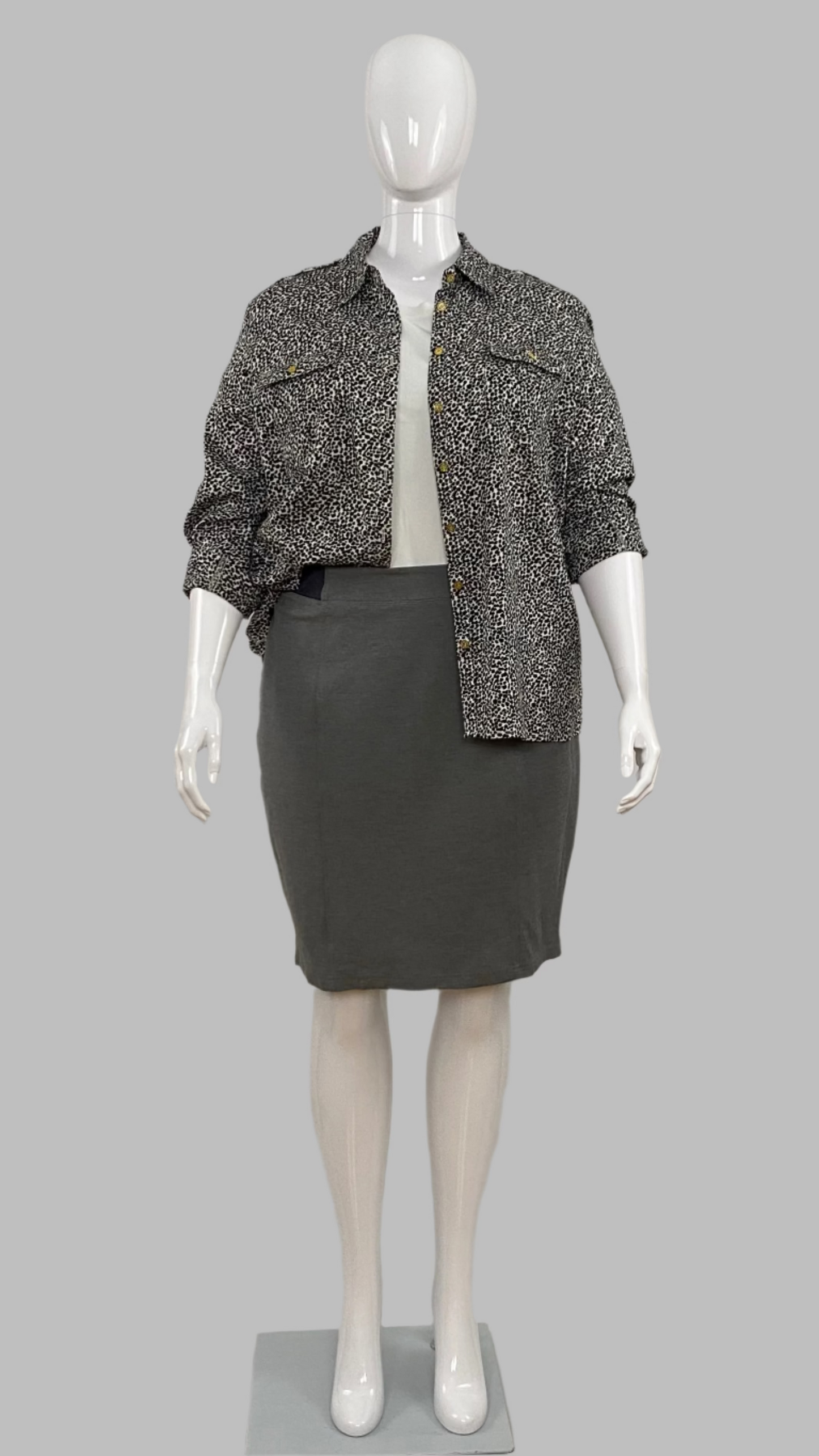 Blue Sky grey skirt (XL)