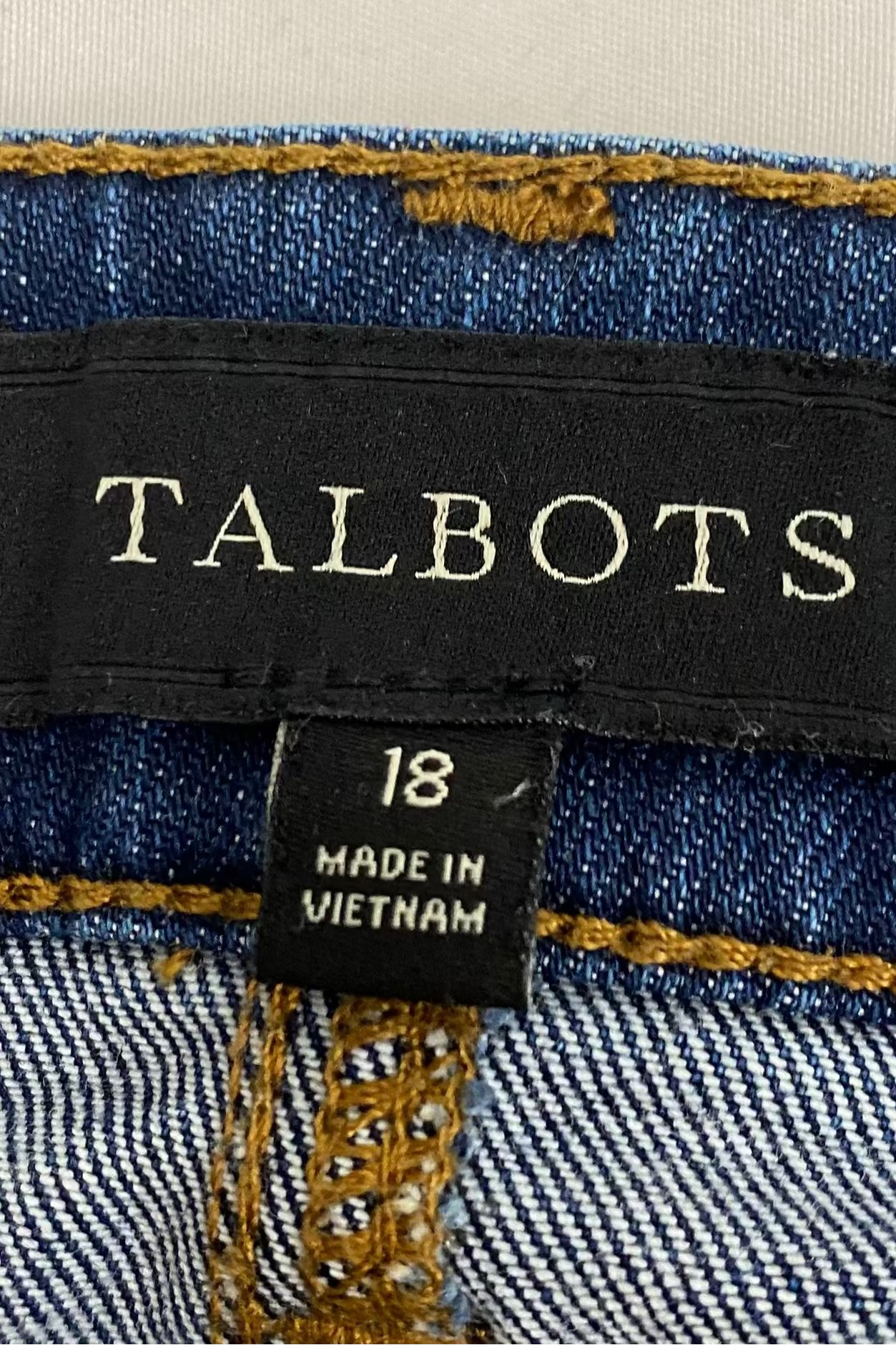 Talbots Blue Denim Skirt – Size 18