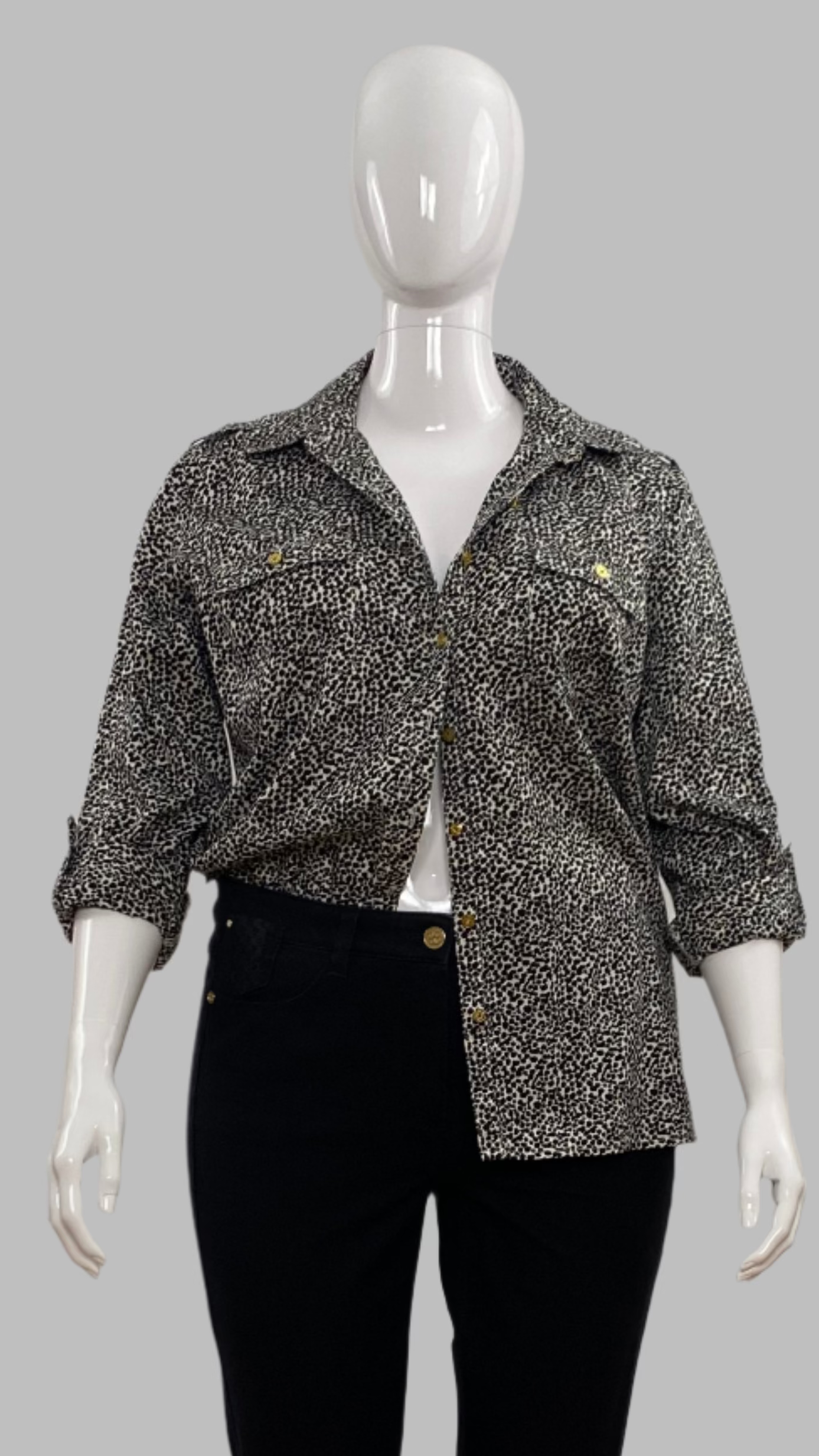 Front view of styled Jaclyn Smith 100% black and white cotton animal print shirt in size L 