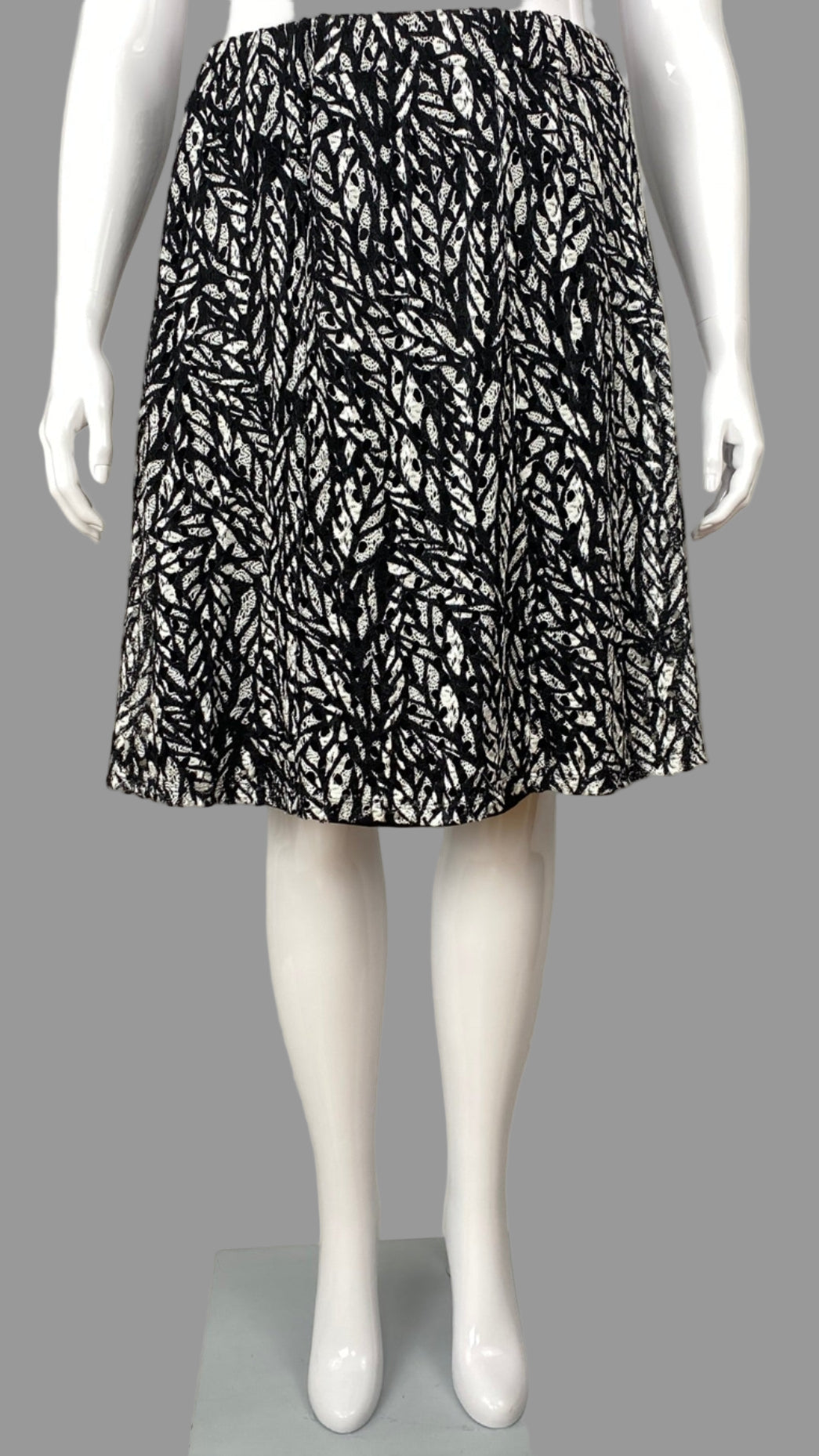 Millers Woman Black Lace Overlay Skirt - Plus Size 2XL