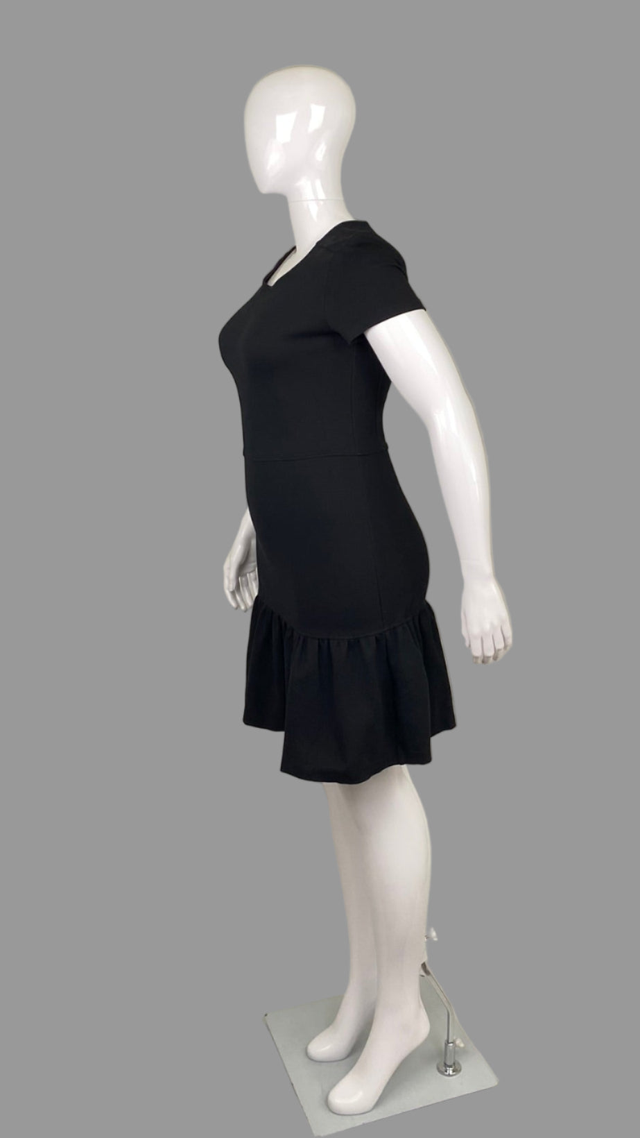 Juicy Couture ruffled hem dress (L)