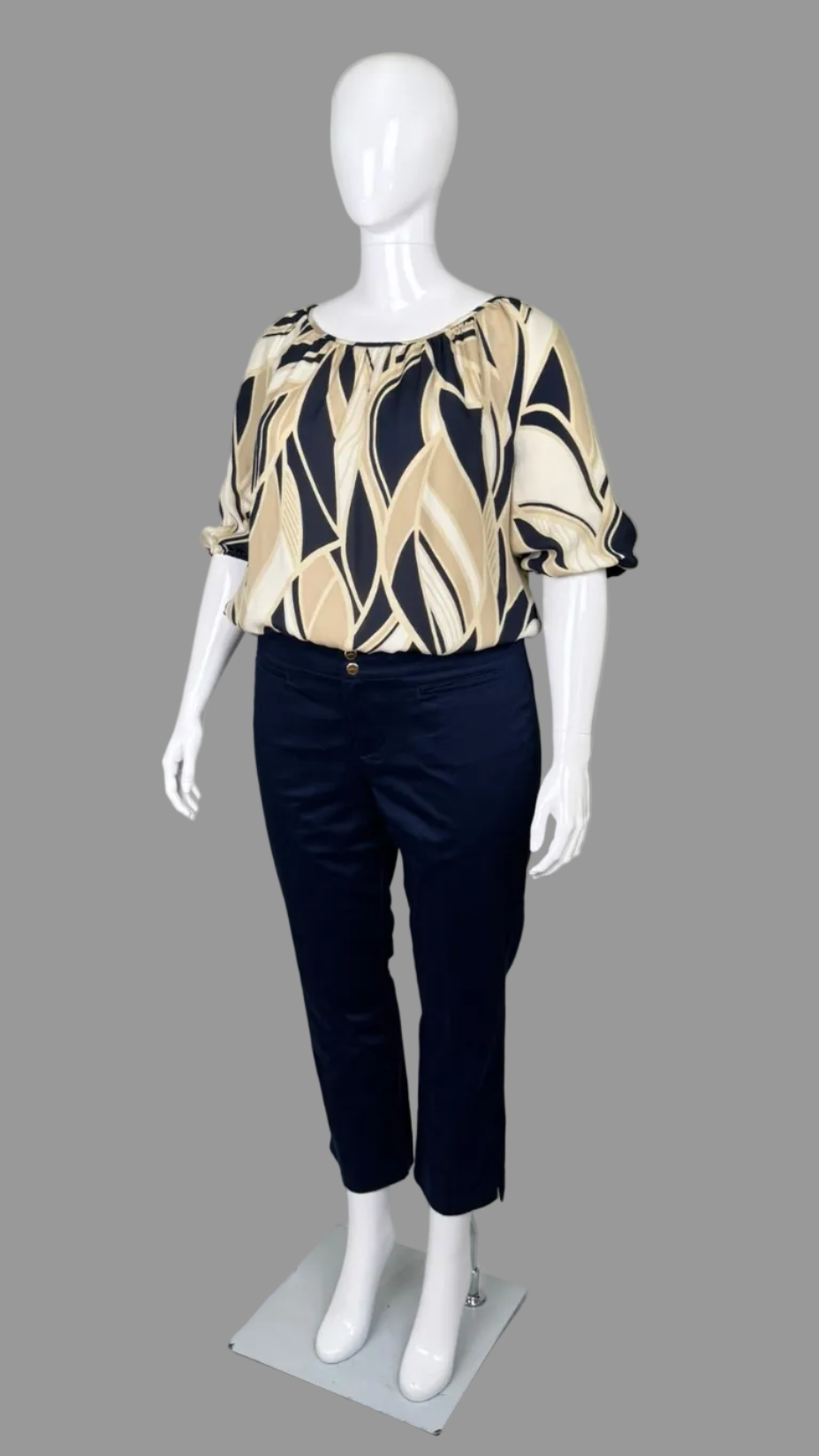 Anne Klein 100% Silk Navy/Taupe Blouse - Size Petite L