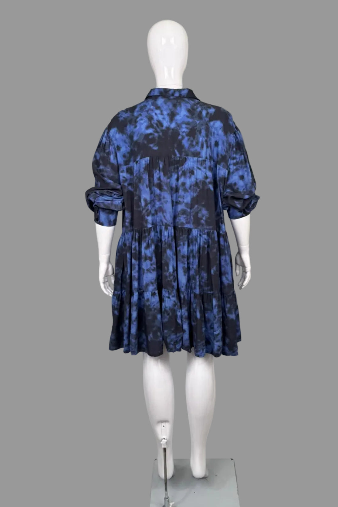 Guillaume Blue Tiered Button-Down Dress - Size 3X