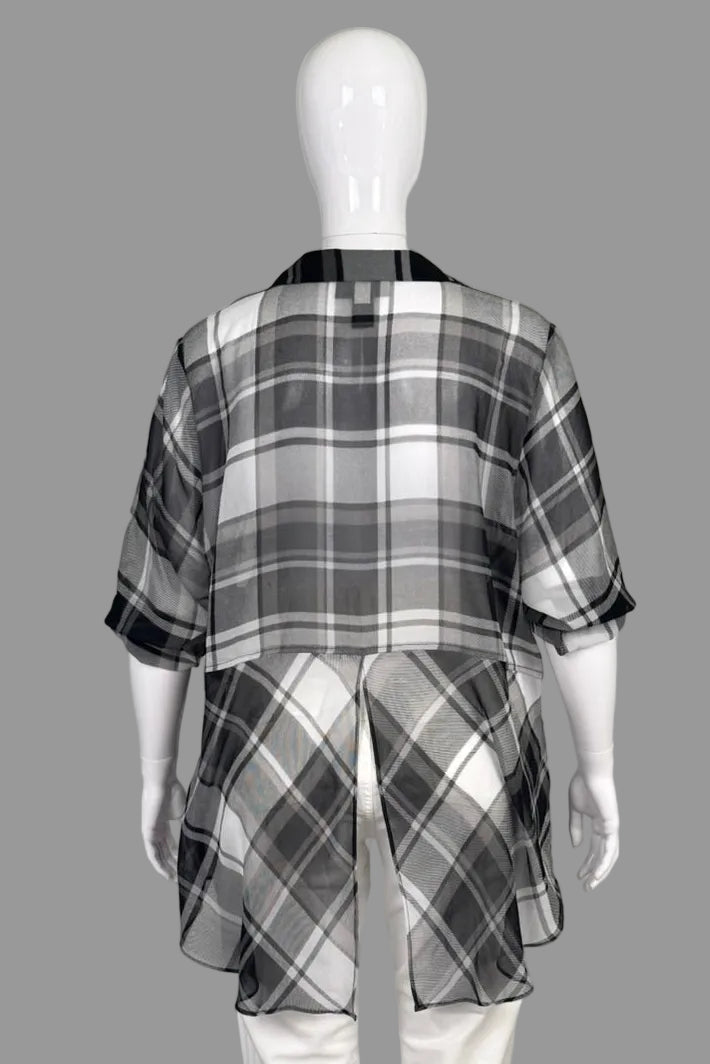 Lane Bryant Light Black and White Plaid Blouse - Size 22/24