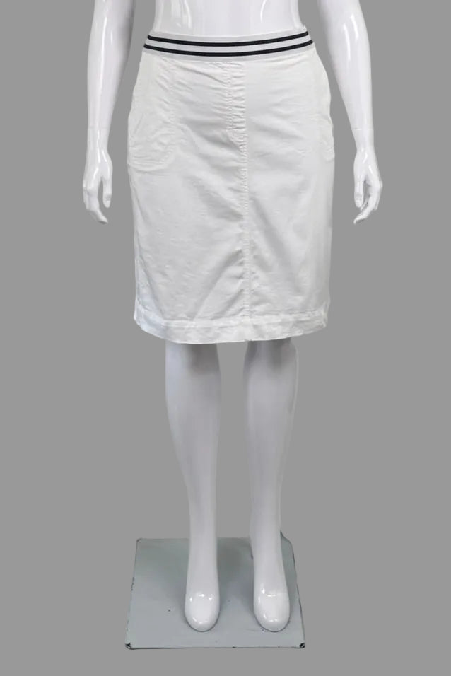 Olsen Europe Structured White Pencil Skirt - Size 16