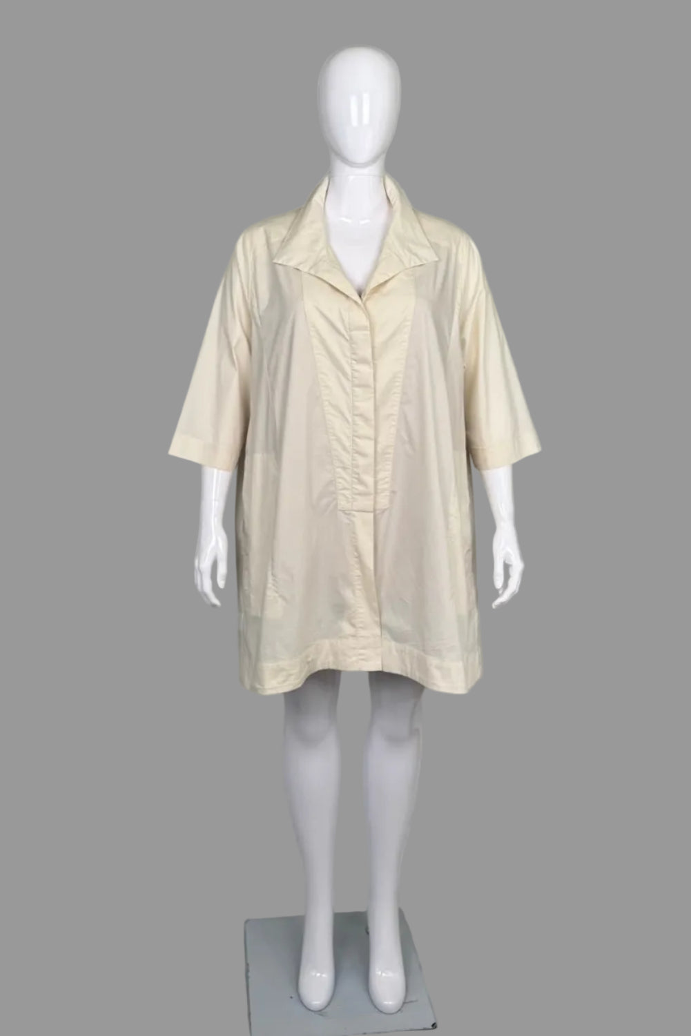 Ayrtight Boutique Cream Topper Coat - Size 2X