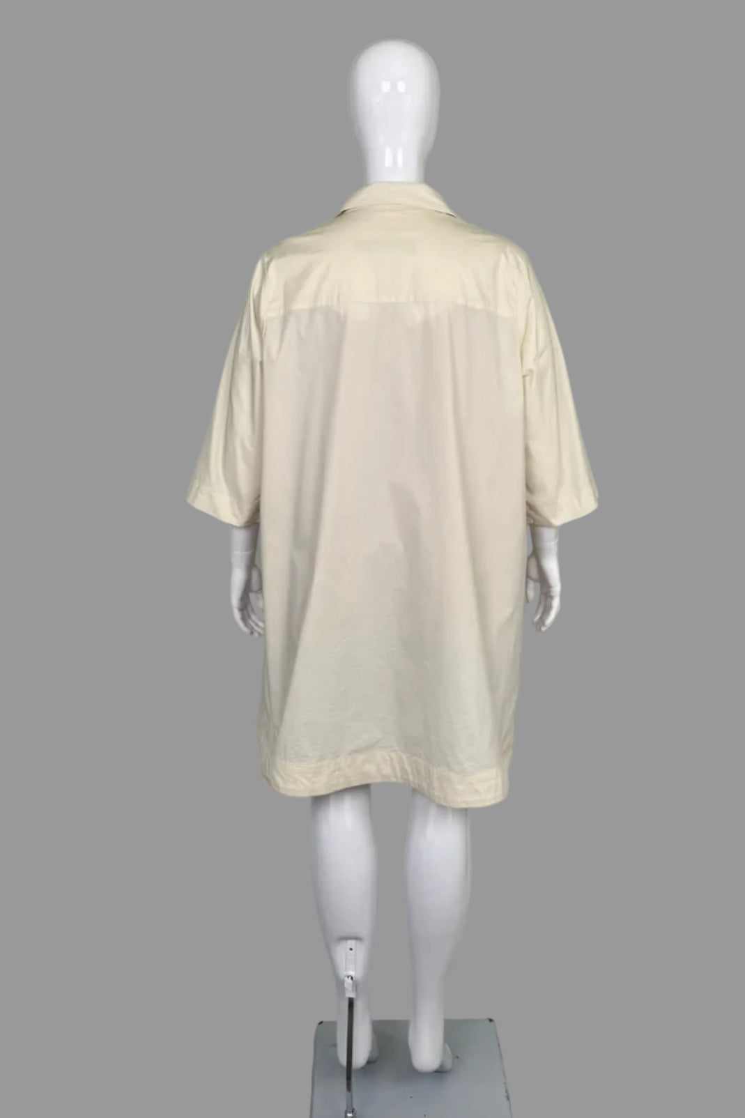 Ayrtight Boutique Cream Topper Coat - Size 2X