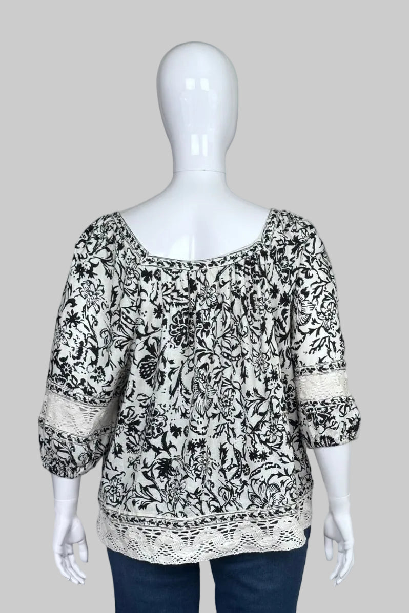 Christian Siriano Black and White Linen Blend Blouse with Lace Detail - Size 1X